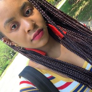 Meet your Posher, Edelqueen